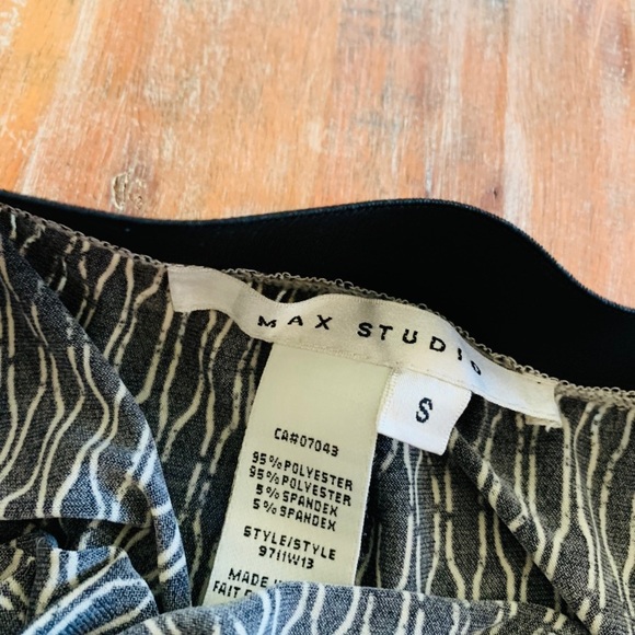 Set - Picture 5 of 6